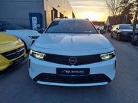 Neu Opel Astra Edition 131 PS (96 kW) 2025 Lack weiss banquise/typ aussenverkleidung spiegel flach standard Kombi