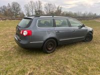 Gebraucht VW Passat 140 PS (102 kW) 2010 Grau Kombi