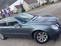Gebraucht Mercedes E200 185 PS (136 kW) 2007 Grau Limousine