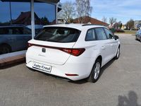 Gebraucht Seat Leon Style 150 PS (110 kW) 2022 Candy white Kombi