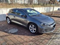 Gebraucht VW Scirocco Sport 125 PS (91 kW) 2015 Grau Coupé