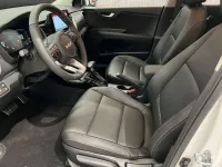 Gebraucht Kia Stonic Platinum 120 PS (88 kW) 2025 Snow white SUV