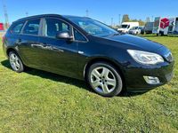 Gebraucht Opel Astra Design Edition 110 PS (80 kW) 2011 Schwarz Kombi