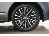 Gebraucht VW Multivan Generation Six 204 PS (150 kW) 2022 Grau Van / Kleinbus