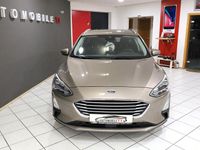 Gebraucht Ford Focus Cool & Connect 120 PS (88 kW) 2018 Silber Kombi