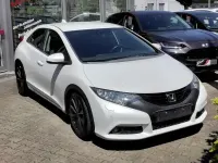 Gebraucht Honda Civic Lifestyle 120 PS (88 kW) 2013 White orchid p. Kleinwagen