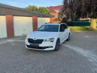 Gebraucht Skoda Superb 179 PS (131 kW) 2018 Weiß Kombi