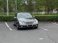Gebraucht Mercedes E200 184 PS (135 kW) 2007 Beige Limousine
