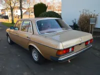 Gebraucht Mercedes 300 80 PS (58 kW) 1979 Limousine
