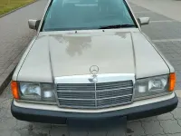 Gebraucht Mercedes 190 122 PS (89 kW) 1993 Limousine