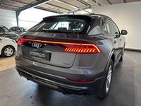 Gebraucht Audi Q8 S-Line 286 PS (210 kW) 2020 Grau SUV