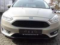 Gebraucht Ford Focus Business Edition 150 PS (110 kW) 2015 Titangrau metallic Kombi