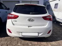 Gebraucht Hyundai i30 101 PS (74 kW) 2016 Weiß Limousine