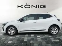 Gebraucht Renault Clio V Evolution 67 PS (49 kW) 2023 Weiß Limousine