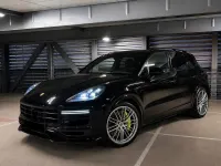 Gebraucht Porsche Cayenne Turbo S 680 PS (500 kW) 2022 Schwarz SUV