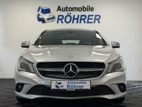Gebraucht Mercedes CLA200 Urban 136 PS (100 kW) 2015 Silber 761 (polarsilber  metalliclack) (metallic) Coupé