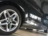Gebraucht Audi A4 Basis 150 PS (110 kW) 2017 Schwarz Kombi