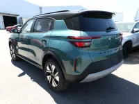 Neu Opel Frontera 145 PS (106 kW) 2026 Khaki grün  metallic SUV