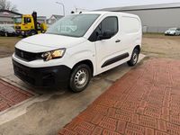 Gebraucht Peugeot Partner Premium 102 PS (75 kW) 2021 Weiß Van / Kleinbus