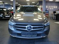 Gebraucht Mercedes B200 Progressive 163 PS (119 kW) 2019 Grau Van / Kleinbus