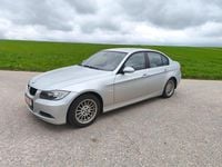 Second-hand BMW 320 150 CP (110 kW) 2007 Argintiu Berlinǎ