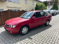 Gebraucht Toyota Corolla Sol 110 PS (80 kW) 2001 Rot Limousine