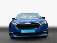 Gebraucht Skoda Fabia Active 95 PS (69 kW) 2022 Raceblau metallic Kleinwagen