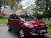 Gebraucht Ford Kuga 150 PS (110 kW) 2015 Rot SUV