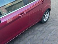 Gebraucht Ford Fiesta Titanium 101 PS (74 kW) 2015 Rot Kleinwagen