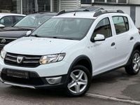 Gebraucht Dacia Sandero Prestige 90 PS (66 kW) 2016 Weiß Kleinwagen