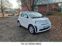 Gebraucht Toyota iQ Basis 68 PS (50 kW) 2009 Weiß Kleinwagen