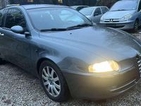 Gebraucht Alfa Romeo 147 Distinctive 105 PS (77 kW) 2003 Grau Kleinwagen