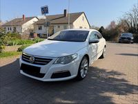 Gebraucht VW Passat Individual 170 PS (125 kW) 2011 Weiß Limousine