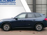 Neu BMW iX1 Performance 150 kW (204 PS) 2025 Blau SUV