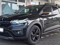 Gebraucht Dacia Jogger Extreme 102 PS (75 kW) 2024 Schwarz Van / Kleinbus