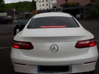 Gebraucht Mercedes E350 AMG line 299 PS (219 kW) 2020 Weiß Coupé