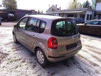 Gebraucht Renault Modus Dynamique 79 PS (58 kW) 2009 Grau Van / Kleinbus