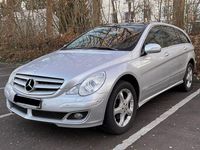 Gebraucht Mercedes R320 224 PS (164 kW) 2006 Silber Van / Kleinbus