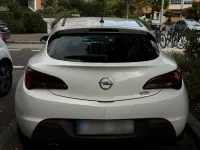 Gebraucht Opel Astra GTC Innovation 179 PS (131 kW) 2012 Weiß Coupé