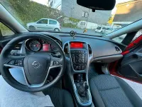 Usata Opel Astra 116 CV (85 kW) 2014 Rosso Utilitaria