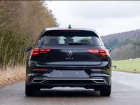 Gebraucht VW Golf VII Style 150 PS (110 kW) 2020 Schwarz Limousine