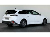 Gebraucht Peugeot 308 Active 131 PS (96 kW) 2023 Weiss/schneeweiss / uni Kombi