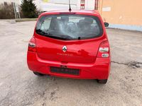 Gebraucht Renault Twingo 58 PS (42 kW) 2011 Rot Kleinwagen