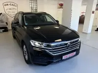Gebraucht VW Touareg 231 PS (169 kW) 2024 Mythos black SUV