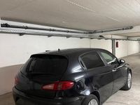 Gebraucht Alfa Romeo 147 105 PS (77 kW) 2008 Schwarz Kleinwagen