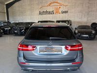 Gebraucht Mercedes E300 194 PS (142 kW) 2019 Grau Limousine