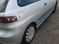 Gebraucht Seat Ibiza 69 PS (50 kW) 2008 Silber Kleinwagen