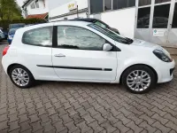Gebraucht Renault Clio II Initiale 111 PS (81 kW) 2006 Weiß Limousine