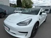 Käytetty Tesla Model 3 Standard Range Plus 239 kW (325 HP) 2021 Valkoinen Sedan