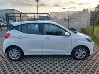 Gebraucht Hyundai i10 Select 84 PS (61 kW) 2020 Weiß Kleinwagen